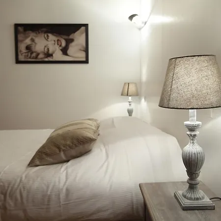 Maison Garnier Apartment